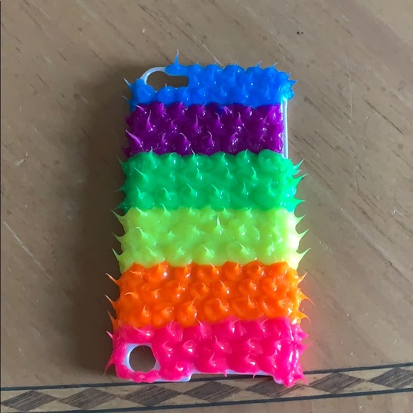 iPod Case - Picture 1 of 2